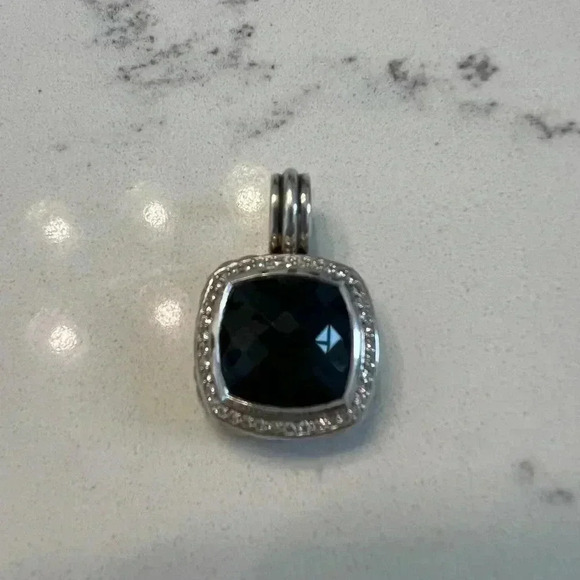 David Yurman Albion Black Onyx Pendant with Diamonds 14mm - Picture 9 of 12